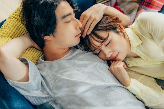 カップル　男女