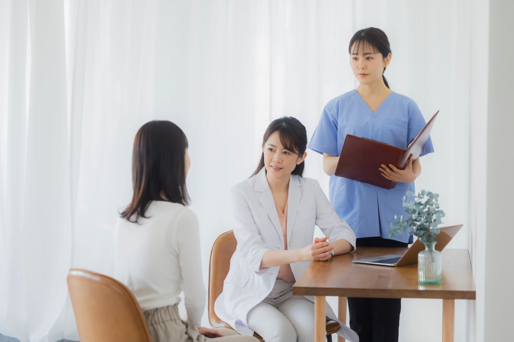 産婦人科　診察　アフターピル　緊急避妊薬