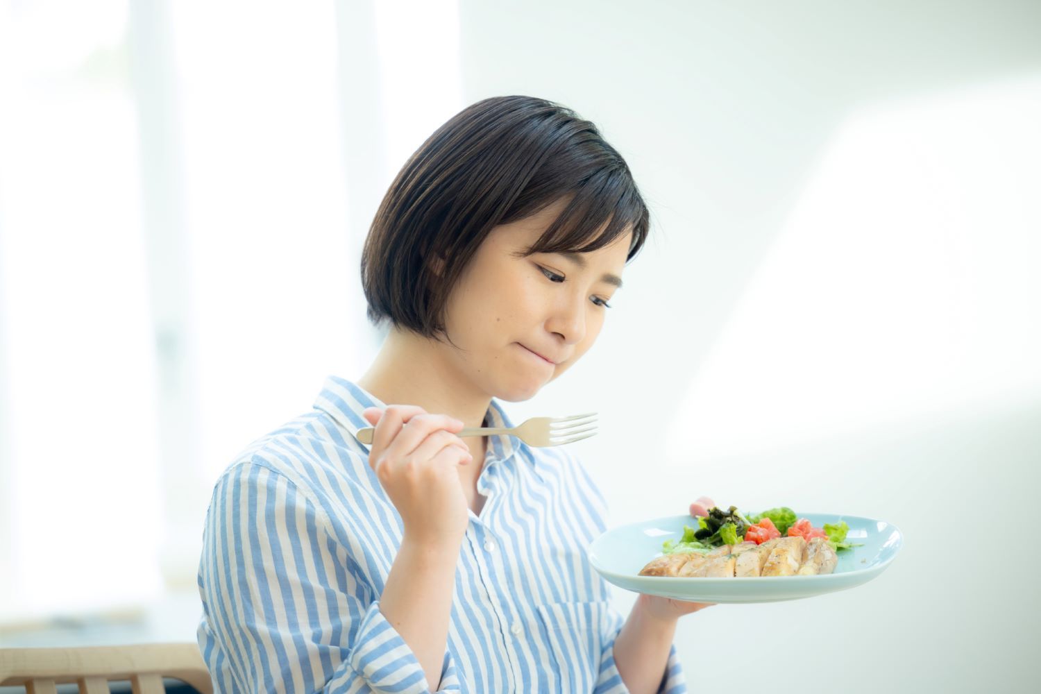 漢方薬　東洋医学　胃もたれ　食欲不振