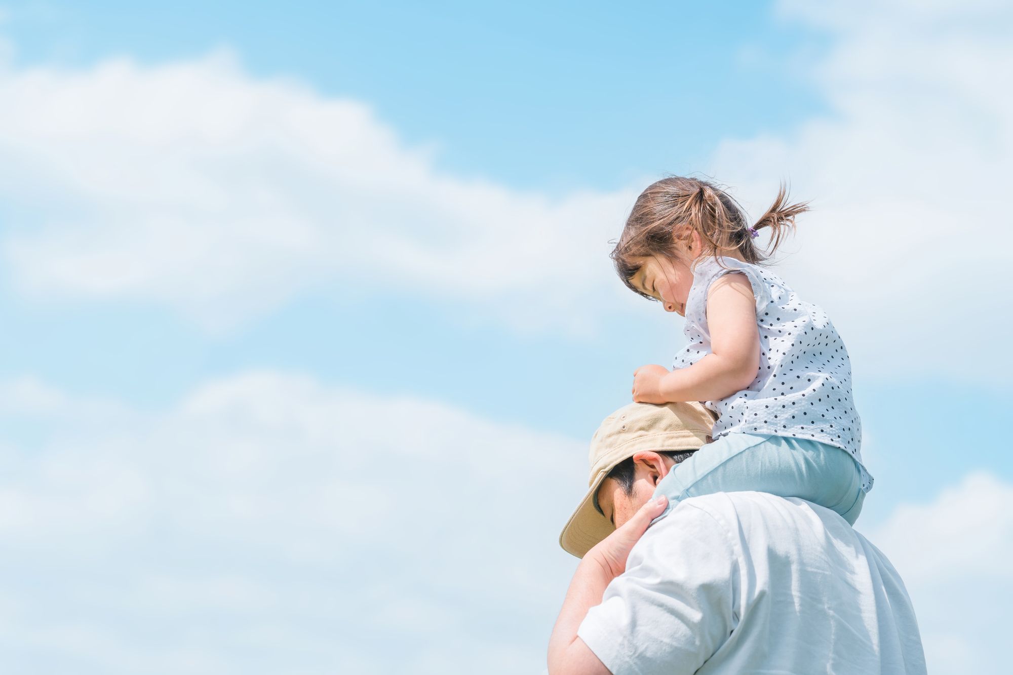父親　肩車　娘