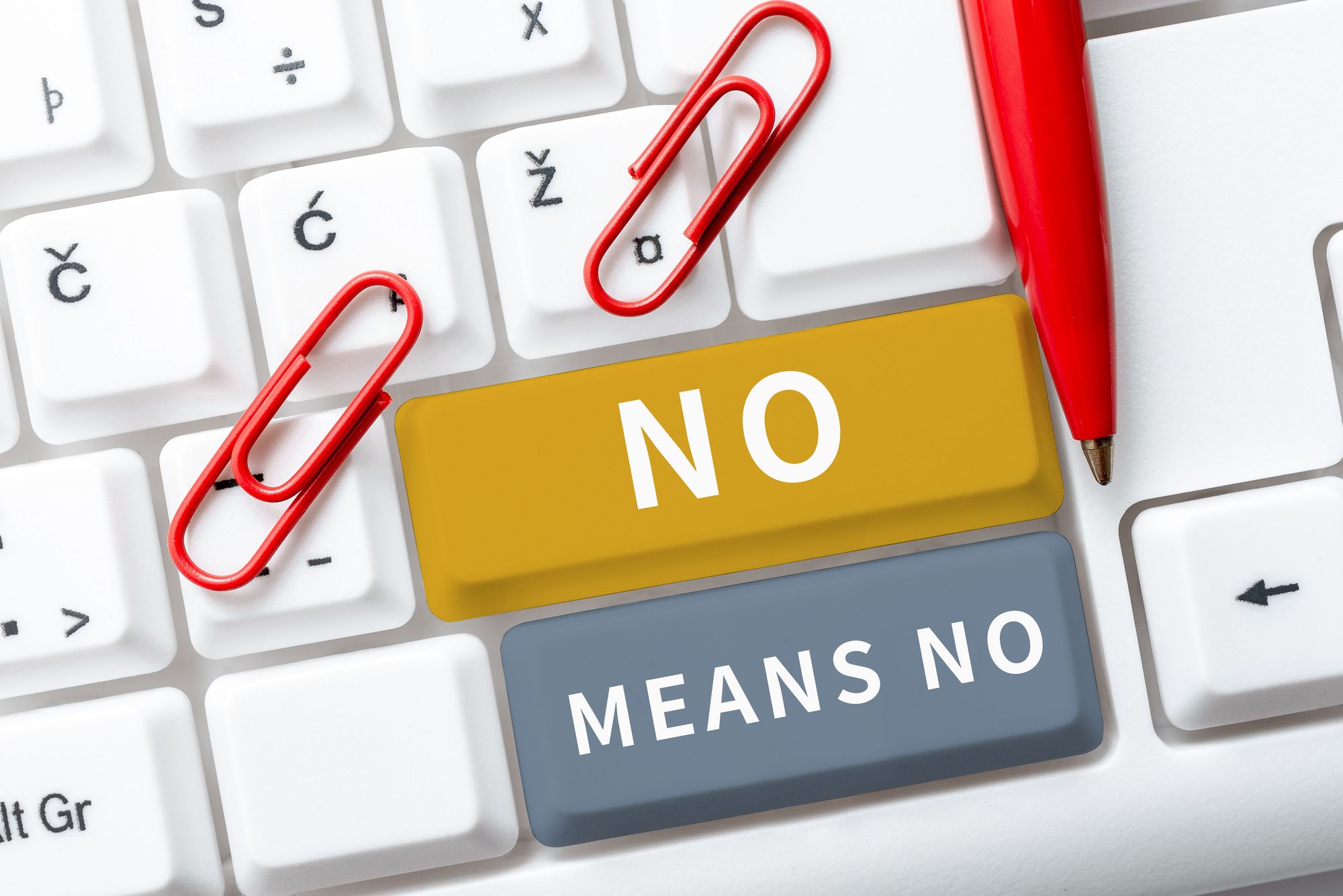 NO means NOと書かれたキーボード